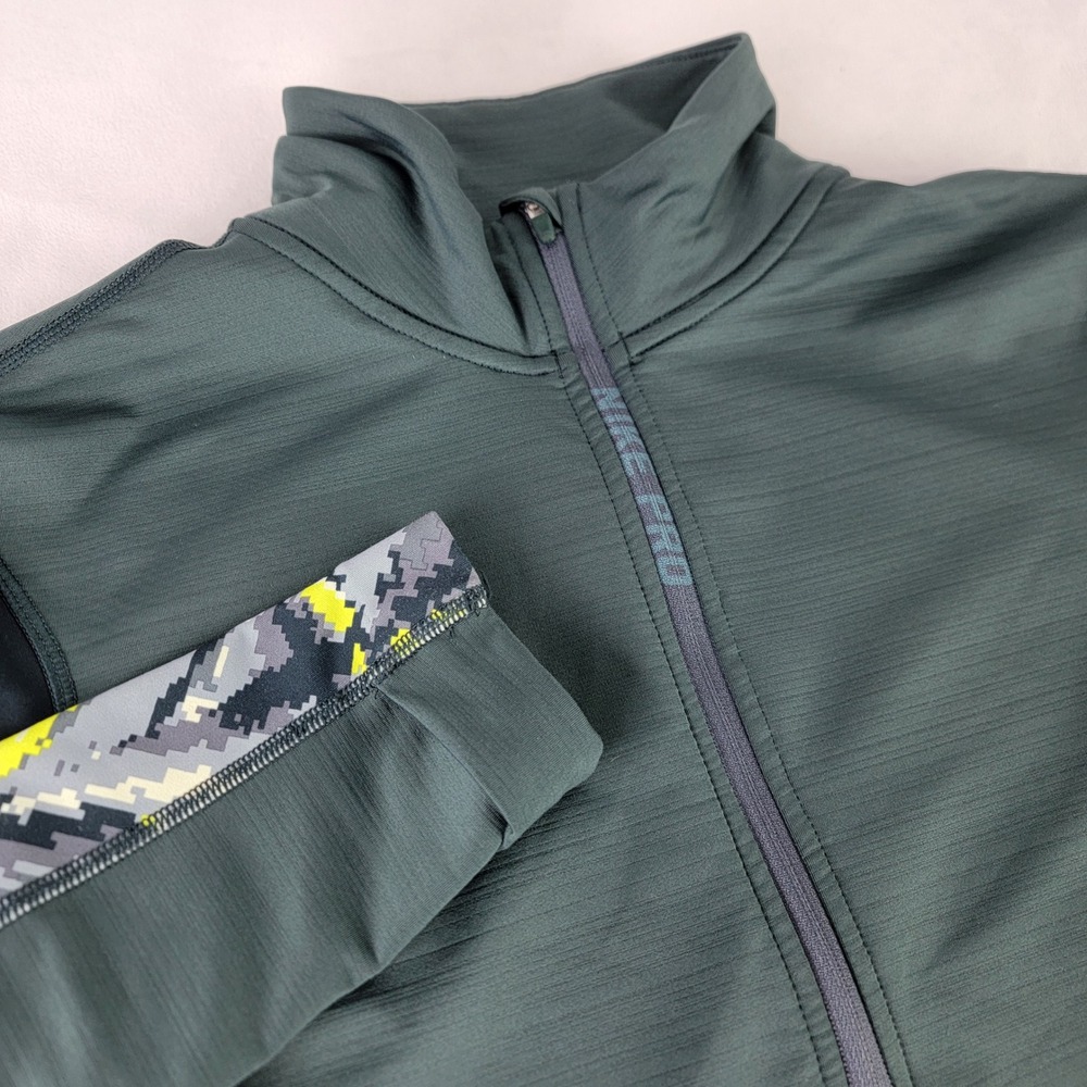 Nike Pro Hyperwarm Womens L Quarter Zip Green Digital Camo Thumbhole Pullover